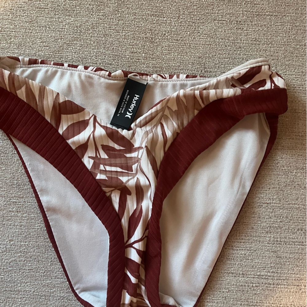hurly swim bottoms burgundy